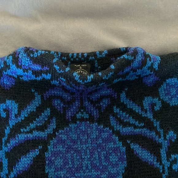 Norvyk Wool Sweater - Picture 7 of 12